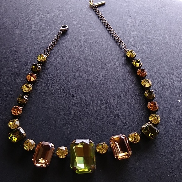 Rectangular/Round SWAROVSKI Crystal NECKLACE - Picture 2 of 4
